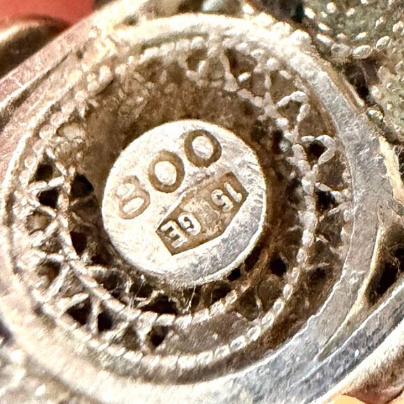 800 Silver Coral Filigree Adjustable Cuff Ring - Picture 4 of 8